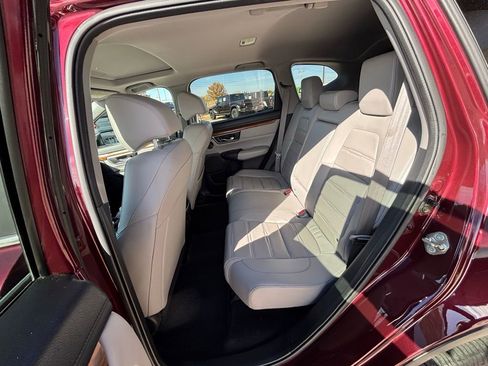 Used 2017 Honda CR-V Touring image 12