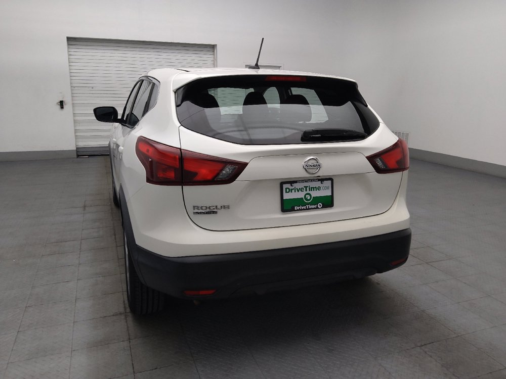 Used 2019 Nissan Rogue Sport S FWD image 6