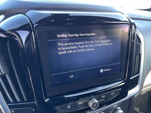 Used 2023 Chevrolet Traverse LT image 20