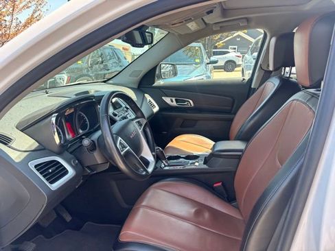 Used 2017 GMC Terrain SLT w/ Open Road Package FWD image 11