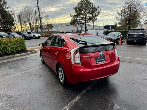 Used 2013 Toyota Prius Three image 29