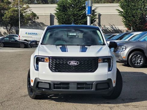 New 2025 Ford Maverick Lariat w/ Black Appearance Package image 2