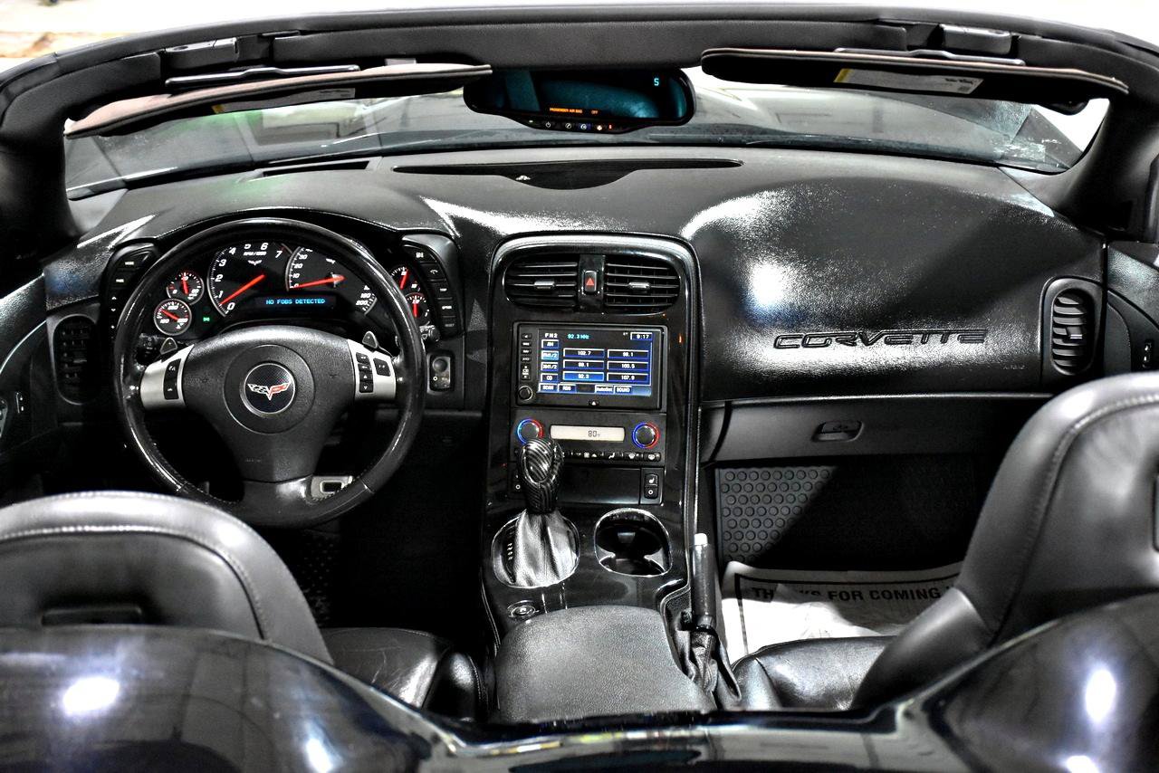 Used 2009 Chevrolet Corvette Convertible w/ Preferred Equipment Group RWD image 14