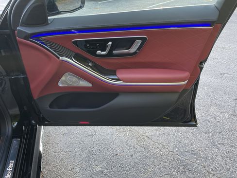 New 2026 Mercedes-Benz S 580 4MATIC Sedan image 40