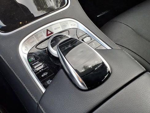 Used 2020 Mercedes-Benz S 450 Sedan image 22