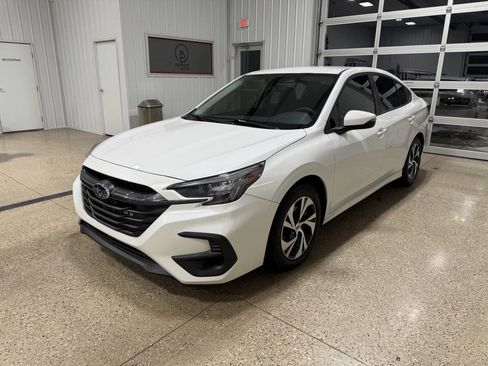 Used 2023 Subaru Legacy Premium image 2
