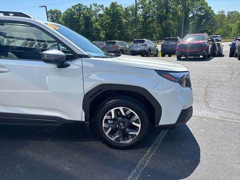 Certified 2026 Subaru Forester Premium AWD/4WD image 5