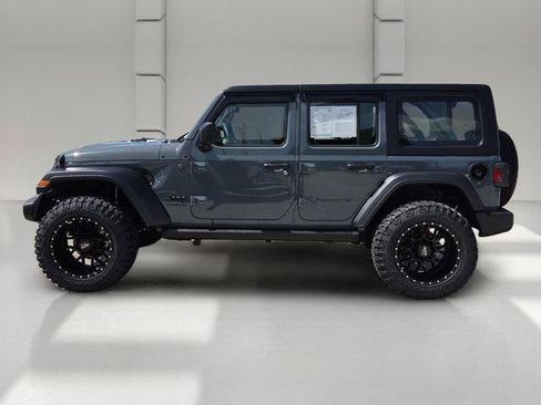 Used 2026 Jeep Wrangler Unlimited Sport AWD/4WD image 2