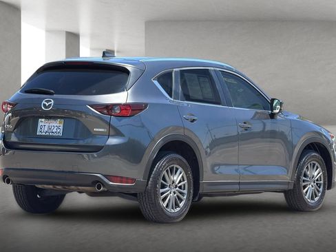 Used 2020 MAZDA CX-5 Touring FWD image 4