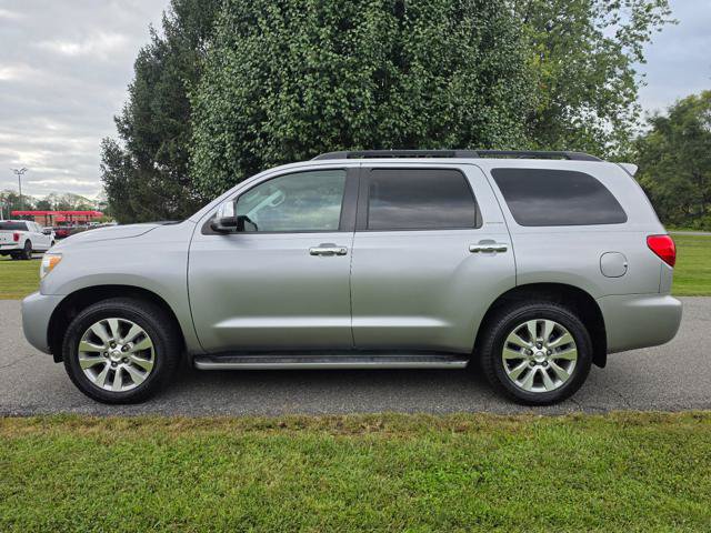 Used 2012 Toyota Sequoia Limited AWD/4WD image 1