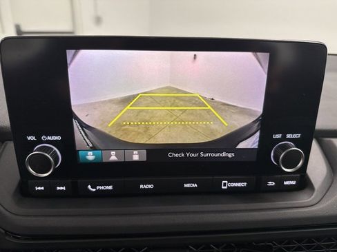 Used 2023 Honda Accord LX image 31