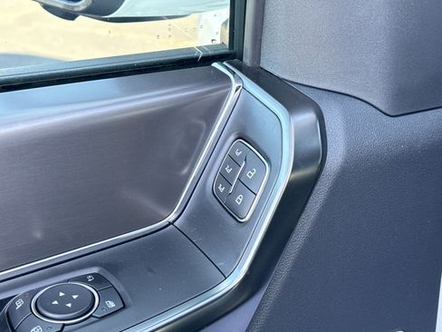 Used 2024 Ford F150 Platinum w/ Equipment Group 702A High image 16