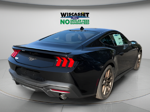 Used 2025 Ford Mustang Premium RWD image 19