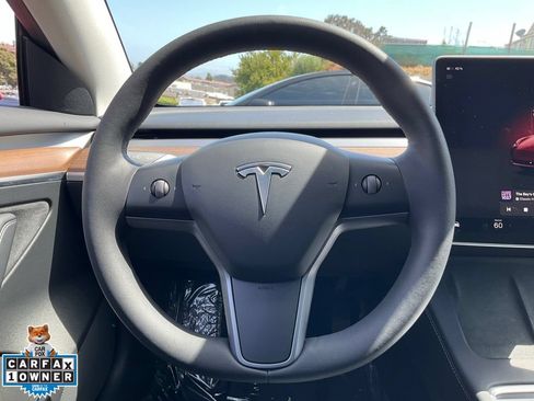 Used 2022 Tesla Model 3 Long Range AWD/4WD image 45