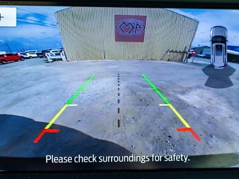 Used 2021 Ford Expedition XLT image 15