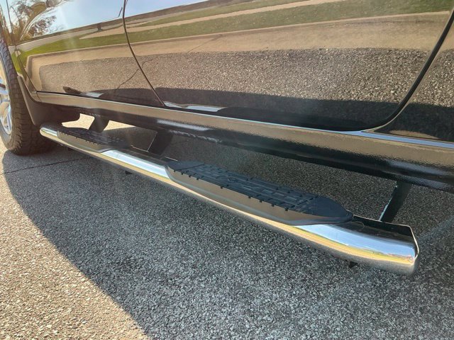 Used 2019 Chevrolet Silverado 1500 LT w/ All-Star Edition AWD/4WD image 11