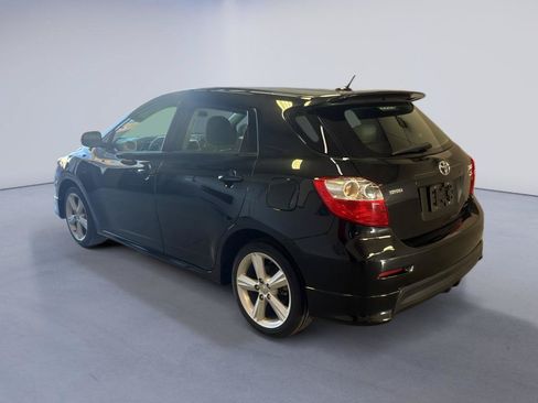 Used 2010 Toyota Matrix S FWD image 5