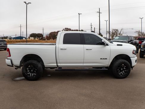 Used 2019 RAM 2500 Big Horn image 10