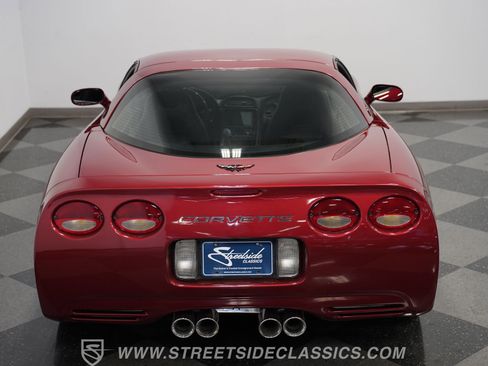 Used 2004 Chevrolet Corvette Z51 w/ Roof Package image 29