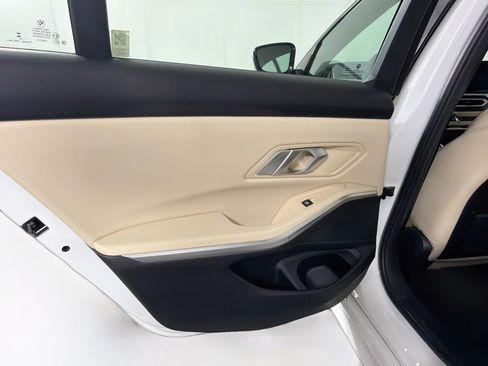 Used 2023 BMW 330i Sedan RWD image 26