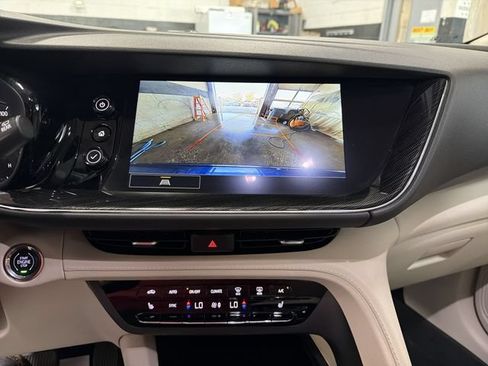 Used 2023 Buick Envision Preferred FWD image 17