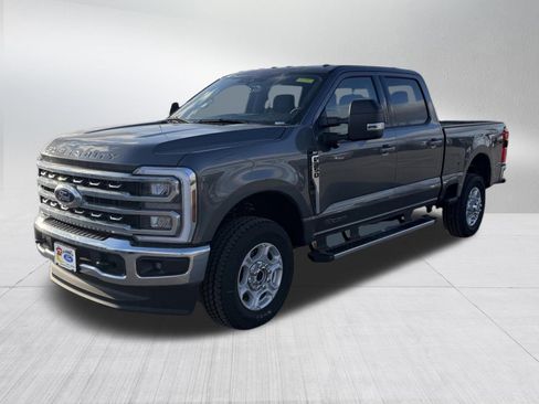 New 2026 Ford F350 XLT w/ XLT Premium Package AWD/4WD image 2