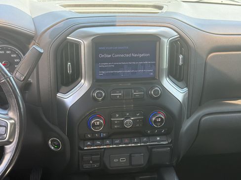 Used 2020 Chevrolet Silverado 1500 LTZ w/ LTZ Premium Package AWD/4WD image 31