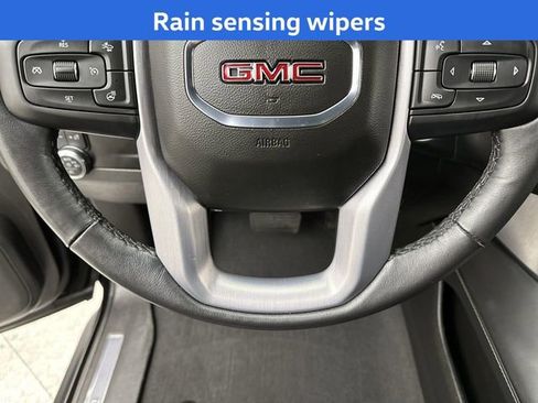 Used 2022 GMC Yukon SLT w/ SLT Luxury Package image 17