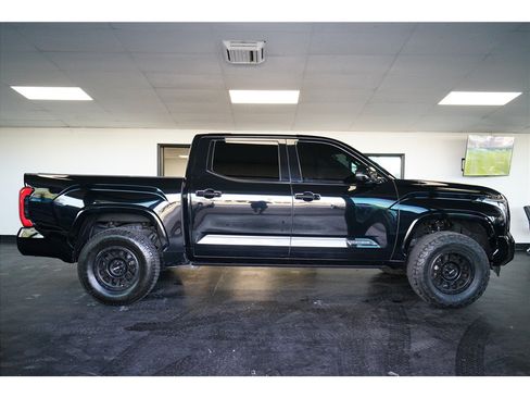 Used 2023 Toyota Tundra Platinum w/ Advanced Package AWD/4WD image 8