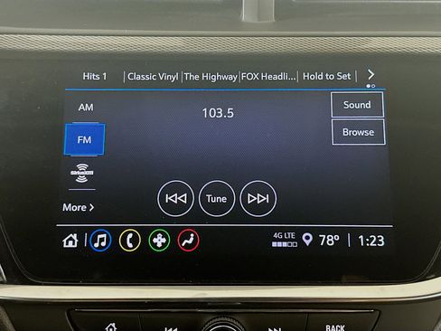 Used 2023 Buick Encore GX Select w/ Safety Package II image 21