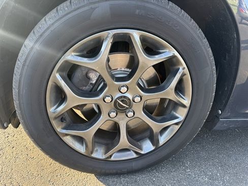 Used 2016 Chrysler 300 S image 14