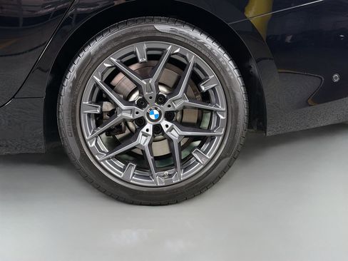 Certified 2025 BMW 330i Sedan w/ Convenience Package image 30