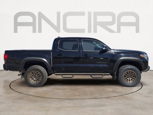Used 2023 Toyota Tacoma 4x4 Double Cab image 11