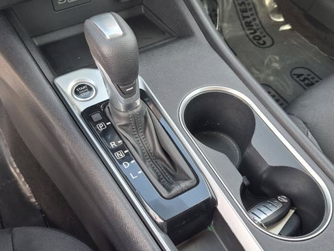 Certified 2022 Nissan Altima 2.5 SV FWD image 29