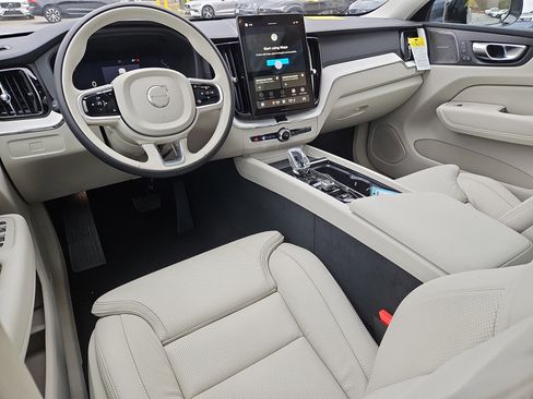 New 2026 Volvo XC60 B5 Ultra w/ Protection Package Premier image 3