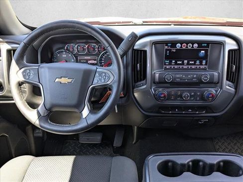 Used 2018 Chevrolet Silverado 1500 LT w/ All Star Edition image 16