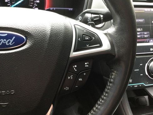 Used 2014 Ford Fusion Titanium image 13