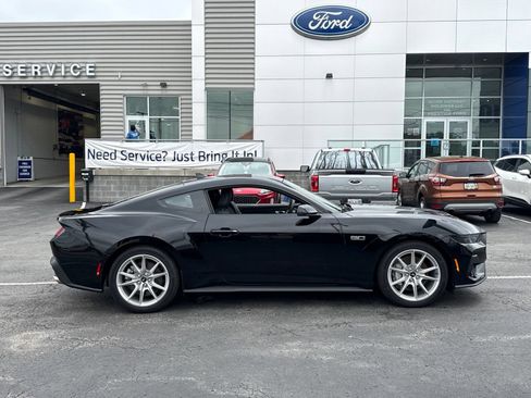 New 2026 Ford Mustang GT Premium RWD image 34