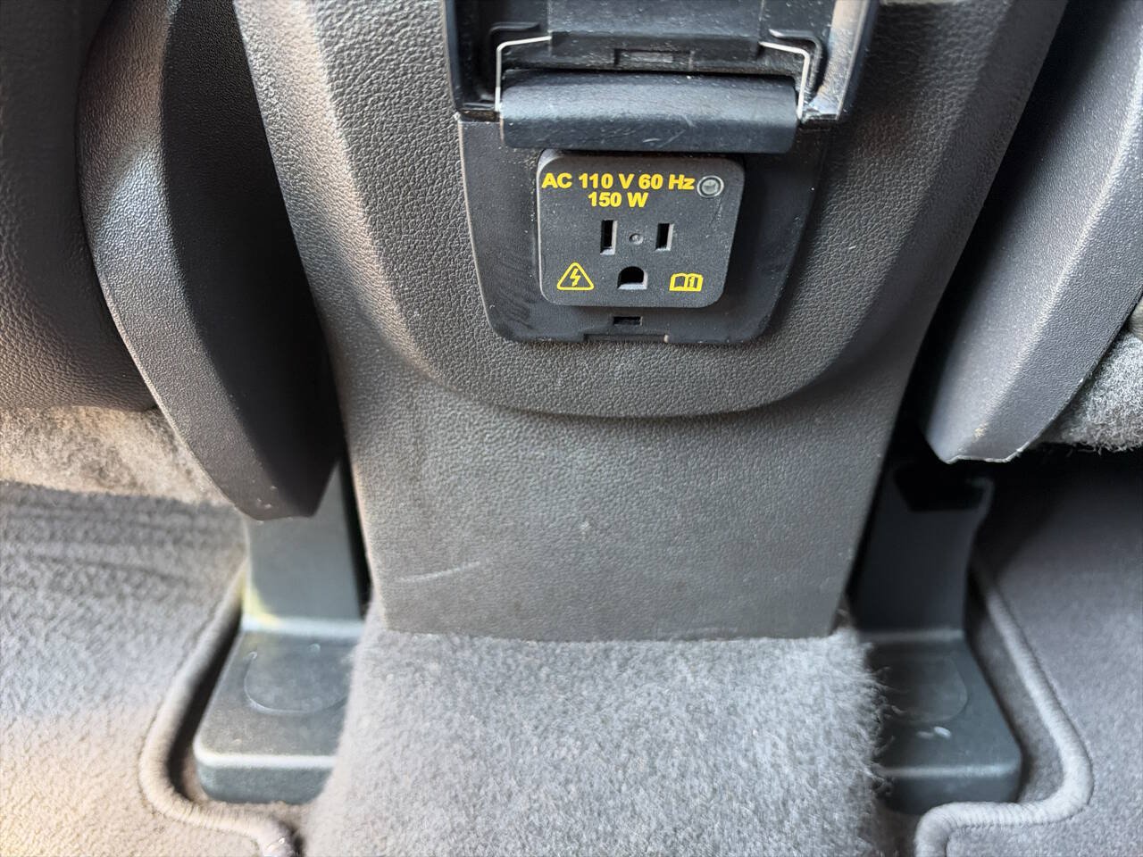 Used 2015 Ford Escape SE w/ SE Chrome Package AWD/4WD image 28