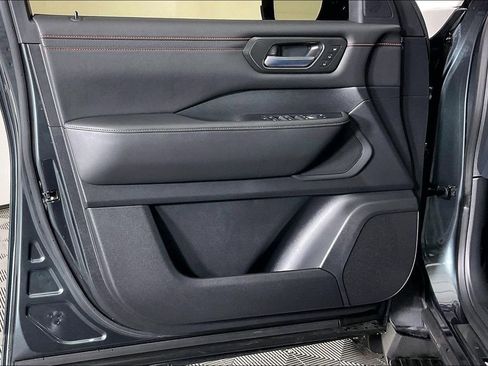 New 2026 Nissan Armada PRO-4X AWD/4WD image 42