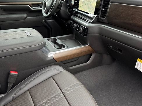 New 2025 Chevrolet Silverado 3500 High Country w/ Midnight Edition image 15