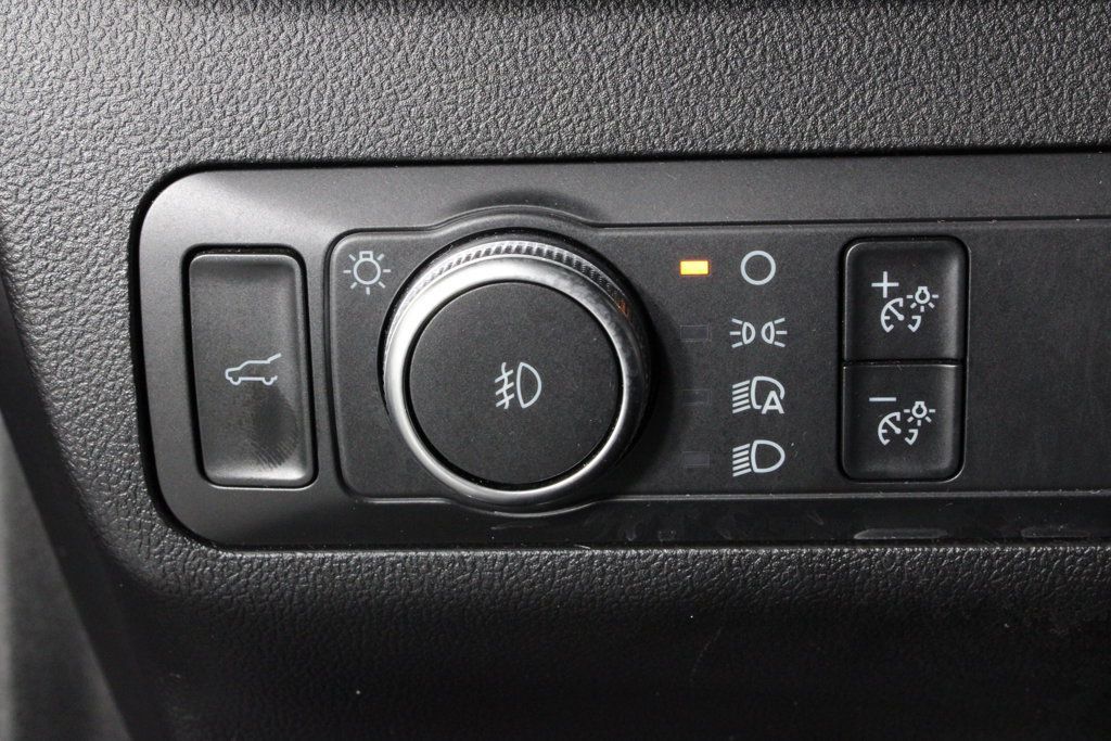 Used 2021 Ford Escape SEL AWD/4WD image 24
