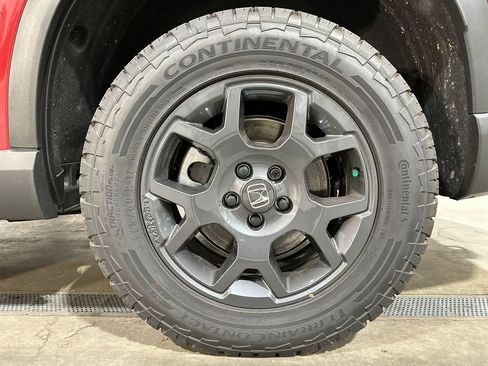 New 2025 Honda Pilot TrailSport image 19