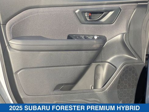Certified 2025 Subaru Forester Premium image 10