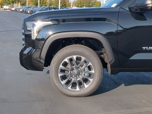 New 2026 Toyota Tundra SR5 image 10