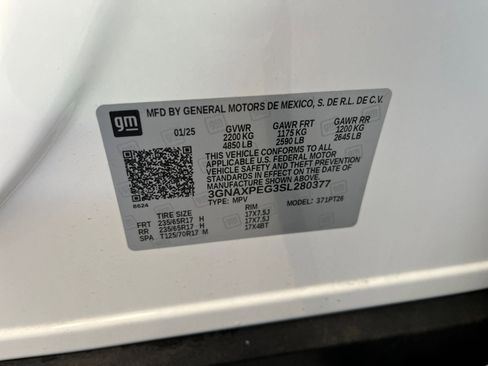 Used 2025 Chevrolet Equinox LT image 29