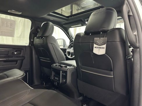 Used 2024 RAM 2500 Limited image 57