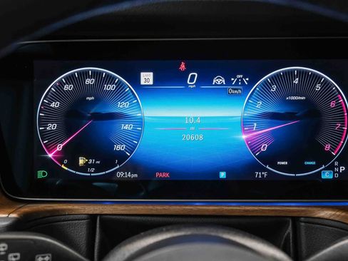Certified 2025 Mercedes-Benz G 550 image 29