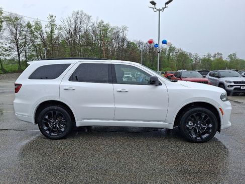 Certified 2025 Dodge Durango GT w/ Blacktop Package AWD/4WD image 26