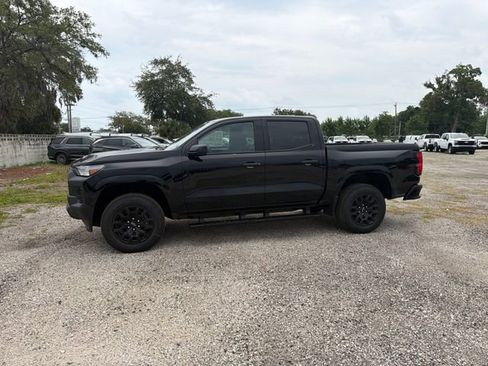 New 2026 Chevrolet Colorado W/T w/ WT Custom Package RWD image 4